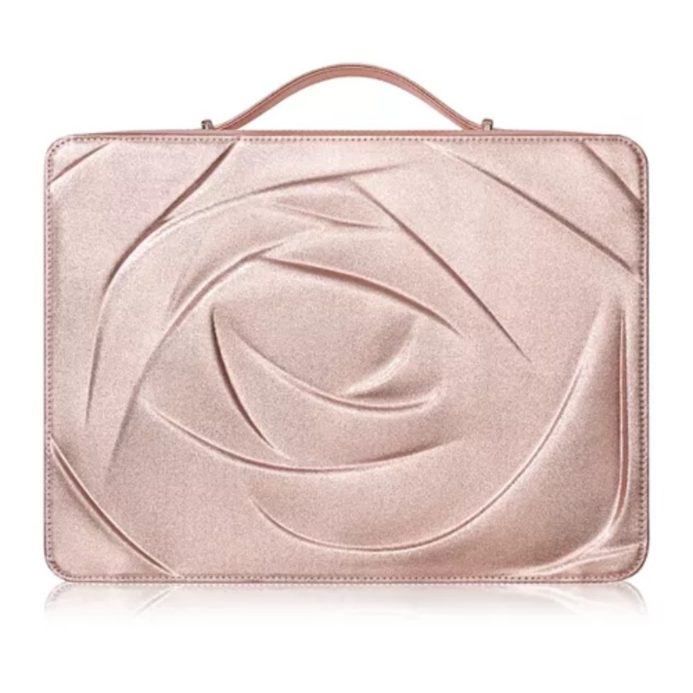 Lancôme New exclusive Lancôme Agora Rose Vanity in festive rose gold Beauty box